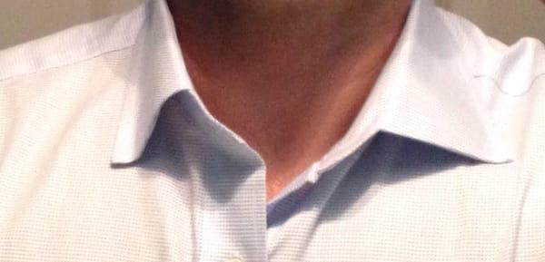 The left side collar stay holder is too short, so the stay doesn't fit properly, and the collar won't stand up on both sides.