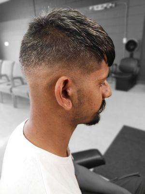 straight razor cuts