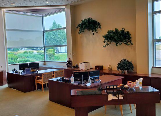 The personal banker desks at the First American Bank Geneva branch