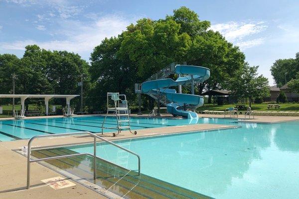 Greenhills Swimming Pool