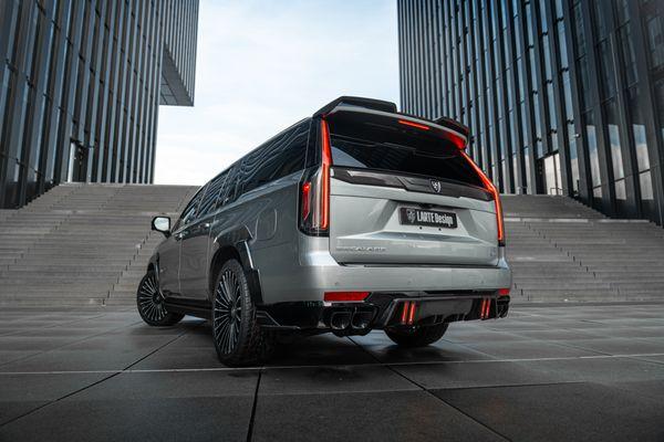 Experience the true grit and American spirit of your Cadillac Escalade-V / V-ESV with the ESTHETE body kit from LARTE Design.