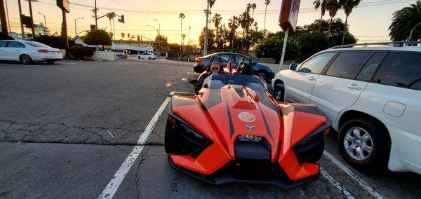 We took a break for a drink after such a wonderful breezy ride in wonderful LA