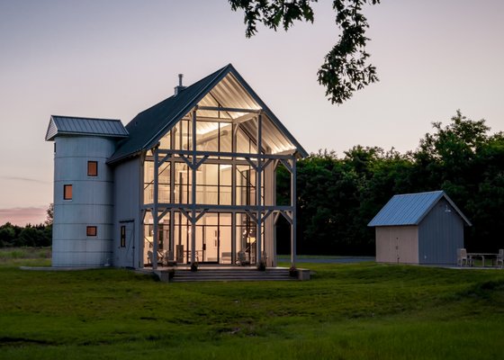 BEST OF HOUZZ Design - Modern Barn House