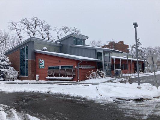 Snowy morning library ...