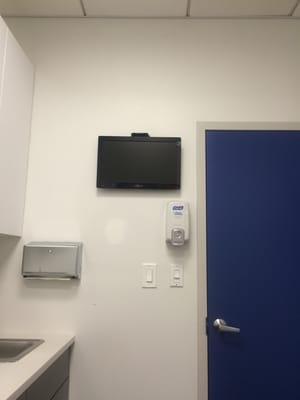 Tv in the exam room. Too bad I don't have the remote lol