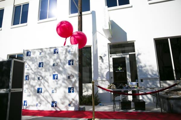 Red Carpet Step and Repeat