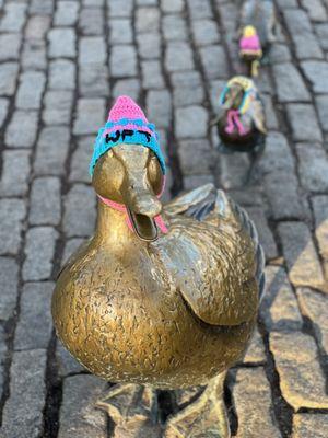 Make Way for Ducklings statue