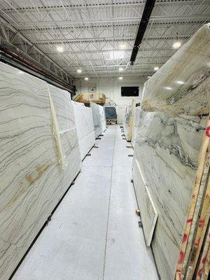 This place is amazing!! So many beautiful slabs of marble, granite and quartz. It's hard to choose!