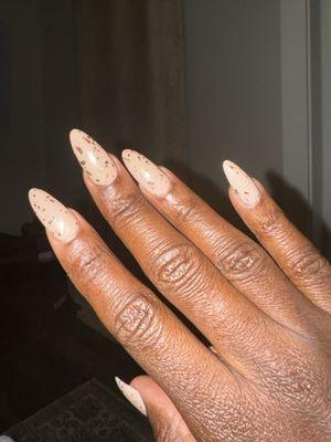 Almond shaped nails