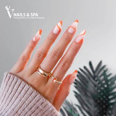 V Nails & Spa