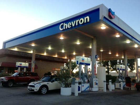 Chevron on Oakdale