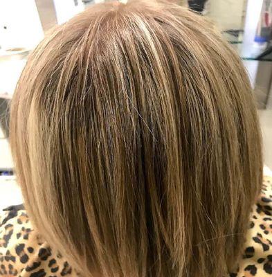 Balayage is all about embracing your natural beauty and adding a touch of sun-kissed magic. Ready to ditch the dye job drama and rock gorgeo