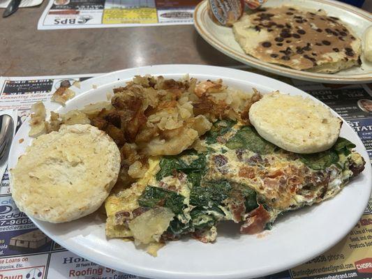 Spinach, tomato, Onion omelette