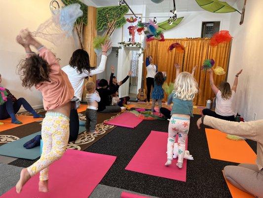 Kids yoga & Music every Tuesday - Thursday 10:15am