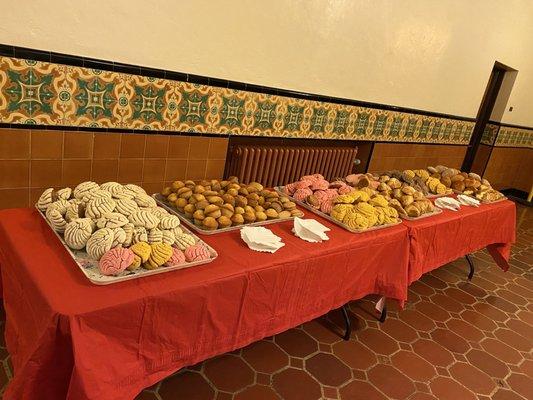 Pan dulce post show!