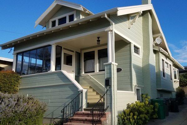 Oakland Craftsman exterior