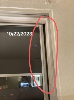 Window cannot be fully closed since my movein date