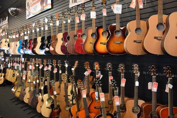 Largest selection of acoustic & acoustic-electric guitars in this area.