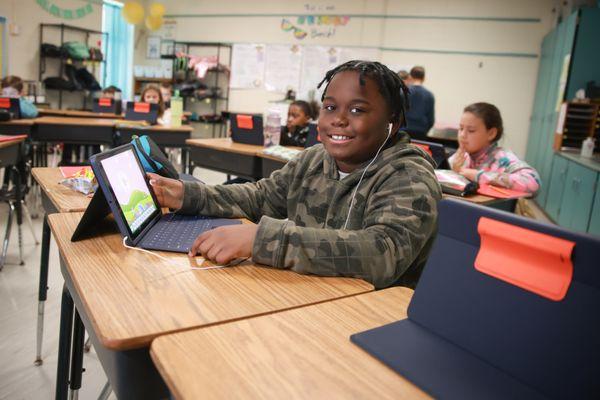 Boiling Springs Elementary School Students Enjoying Class