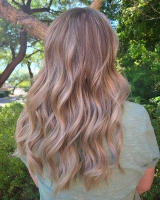 Blonde balayage