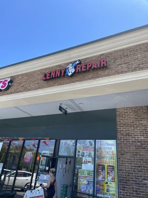 Lenny Repair Shop