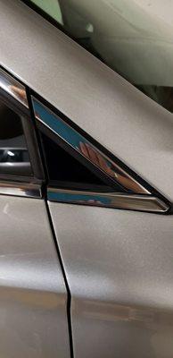 Misaligned passenger door trim