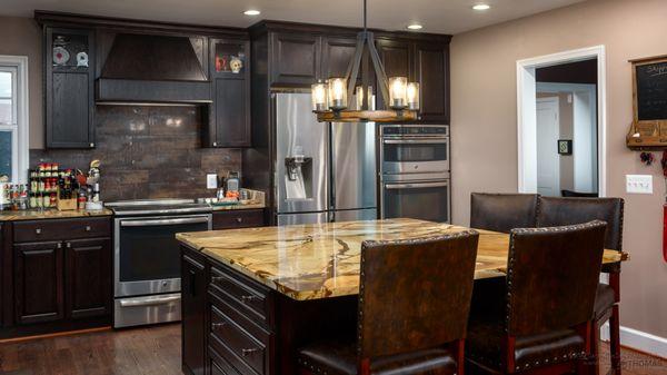 Kitchen Design for Thomas Custom Builder;s Customer.