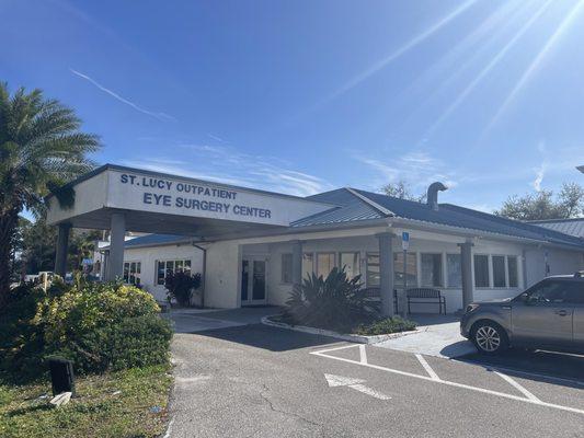 St. Lucy’s Eye Surgery Center