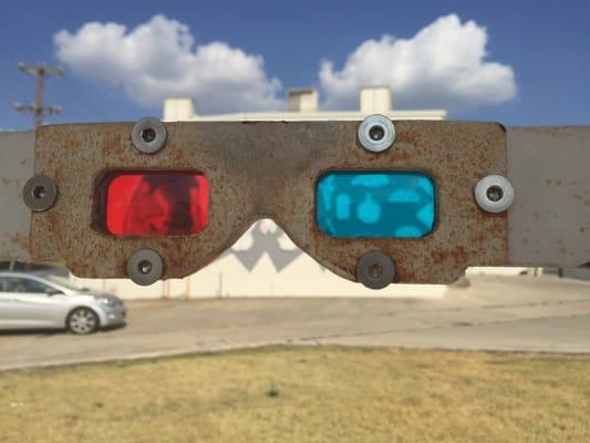 3d glasses to look at the mural. Pretty cool but the location is scaryyyy