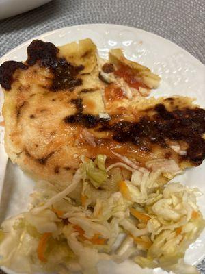 Pupusa de chicharron y queso