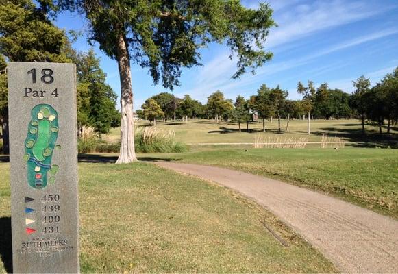 18th hole!  Fun place!