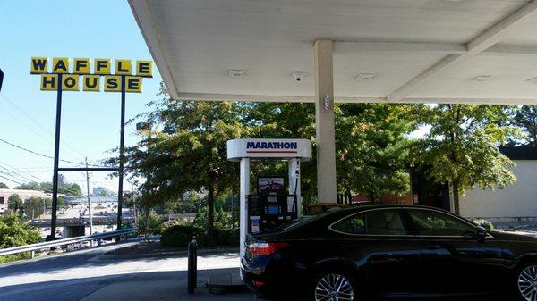 $2,28 unleaded. EASY access to 285 South