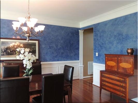 Polished plaster walls in MD dining room