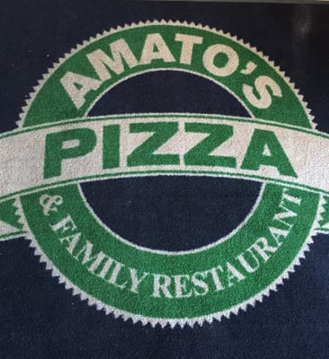 Amato's fine logo