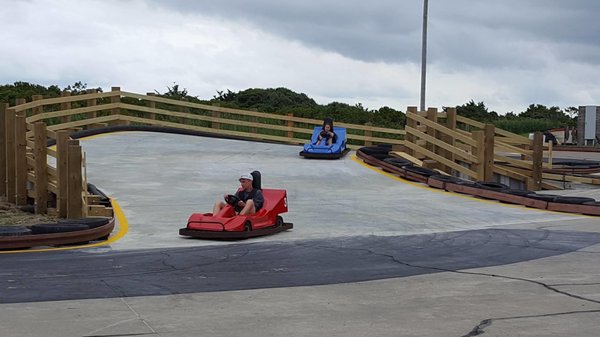 Full Throttle Speedway Go Karts