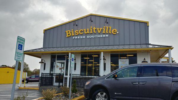 Biscuitville from the front