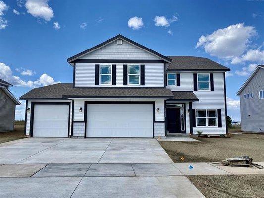 We helped our Veteran clients sell their old home an purchase this new construction home in Airway Heights, WA