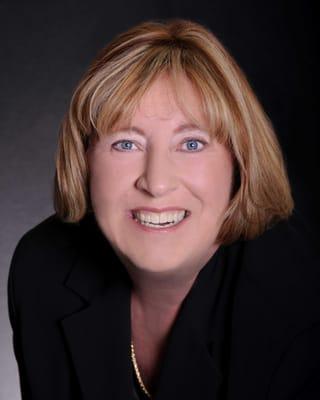 Esther Smith, Realtor