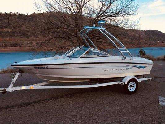 Bayliner 175 ski boat, 7 person capacity. Ready to rent for an amazing day on Horsetooth!