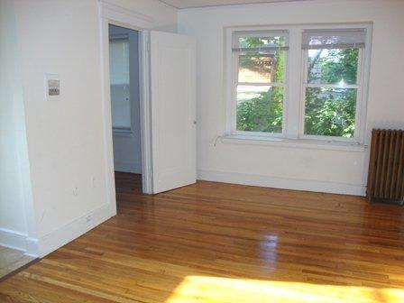 80 Howe St corner one bedroom