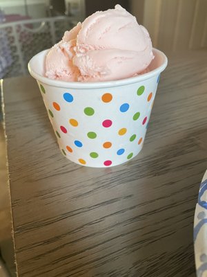 My son's medium strawberry ice cream-huge!