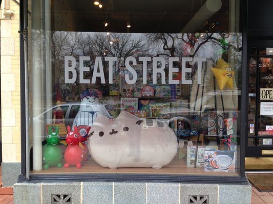 Jumbo Pusheen Cat at Beat Street