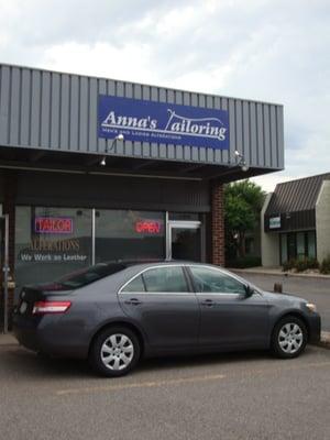 Anna's Tailoring Storefront, August 23rd 2013 visit.