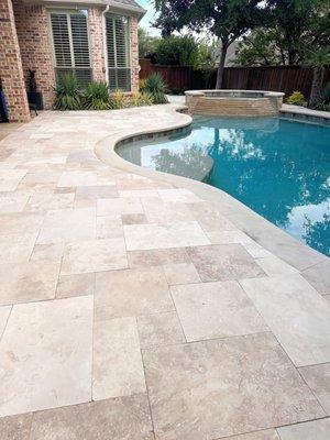 Travertine paver pool deck