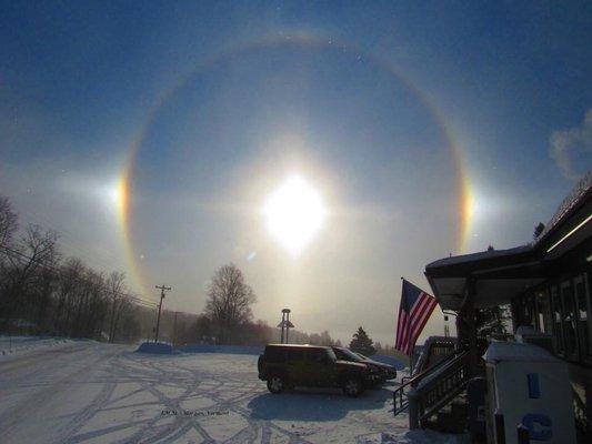 Sun dogs.