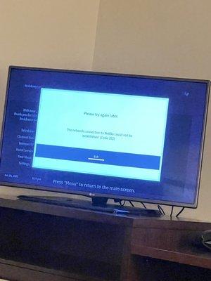 Internet TV (Netflix/Showtime) failing bc of internet