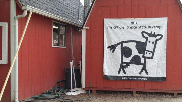 Oregon Dairy Women - Red Barn