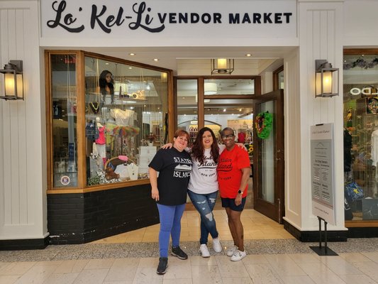 Lorraine, Kelly, Lisa owners of Lo'Kel-Li Vendor Market