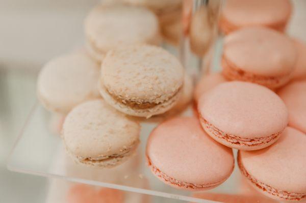 Pb&j and raspberry macarons