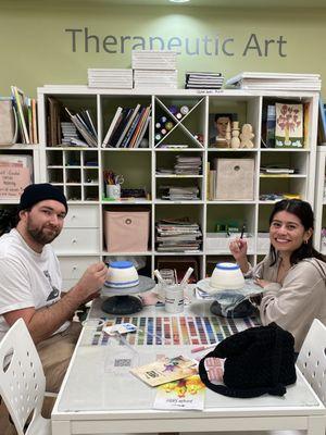 Painting matching bowls.